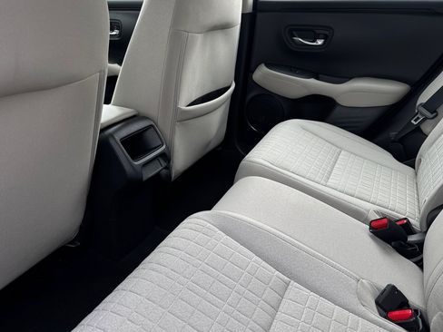 Certified 2024 Honda HR-V LX image 25