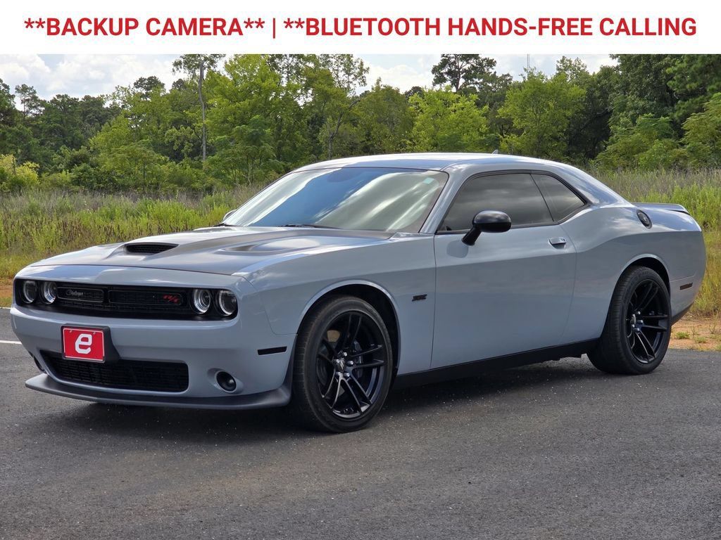 Used 2021 Dodge Challenger R/T Scat Pack RWD image 3