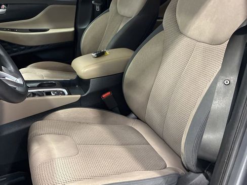 Used 2019 Hyundai Santa Fe SEL FWD image 13