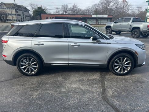 Used 2020 Lincoln Corsair AWD w/ Premium Package image 6