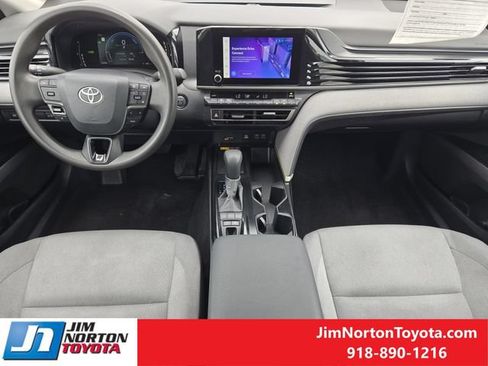 Used 2025 Toyota Camry LE FWD image 26