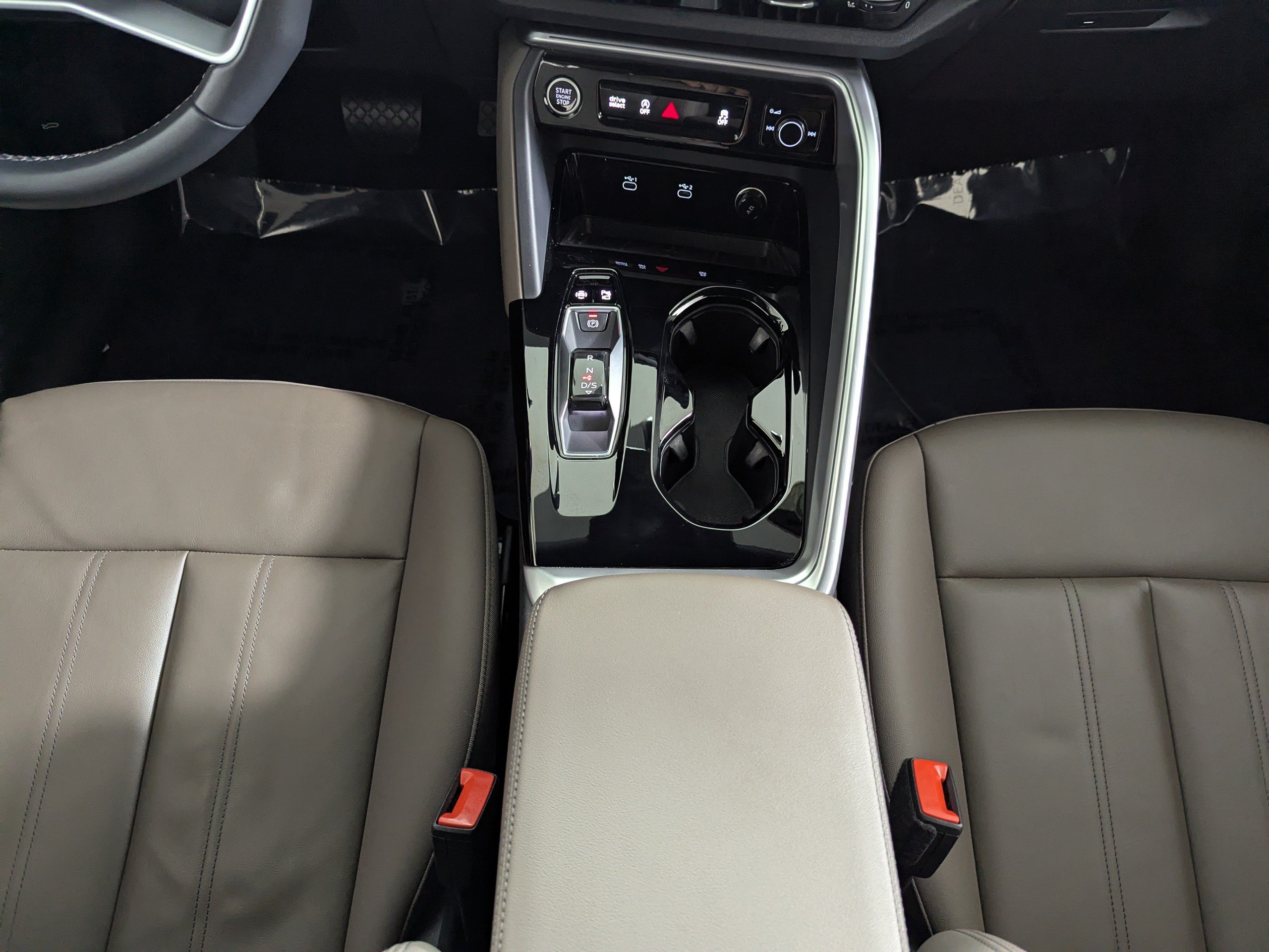 Certified 2025 Audi Q5 Premium w/ Premium Plus AWD/4WD image 21