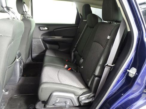 Used 2019 Dodge Journey SE w/ Connectivity Group image 11