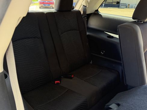 Used 2018 Dodge Journey SE w/ Connectivity Group FWD image 32