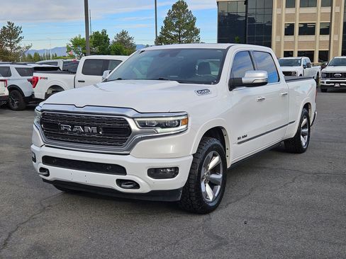 Used 2019 RAM 1500 Limited AWD/4WD image 10