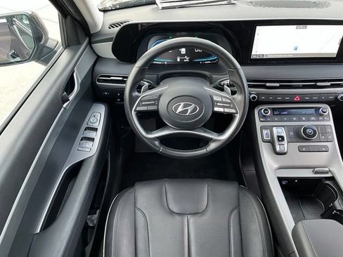 Used 2025 Hyundai Palisade SEL FWD image 7