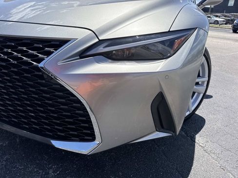 Used 2023 Lexus IS 300 w/ Comfort Package RWD image 9