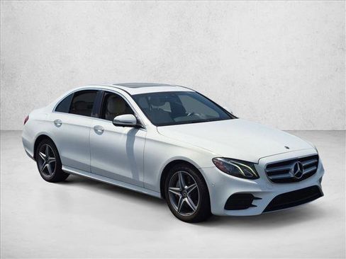 Used 2020 Mercedes-Benz E 350 4MATIC Sedan w/ Parking Assistance Package image 3