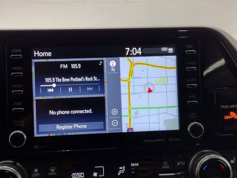 Used 2022 Toyota Highlander XLE image 31