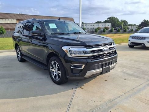 Used 2024 Ford Expedition Max Limited RWD image 1