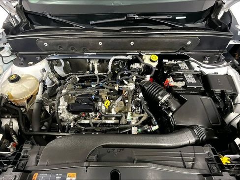 Used 2023 Ford Bronco Sport Outer Banks w/ Tech Package AWD/4WD image 9