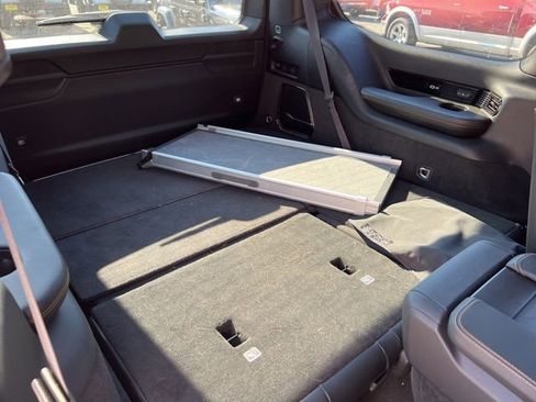 New 2025 Jeep Grand Wagoneer Series III w/ Quick Order Packagew 28T image 23