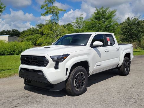 New 2026 Toyota Tacoma TRD Sport w/ TRD Sport Premium Package RWD image 31