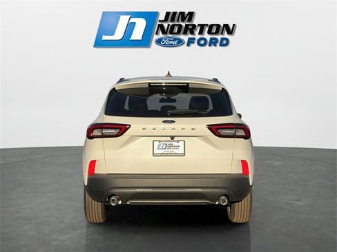 New 2026 Ford Escape ST-Line w/ Cold Weather Package image 4