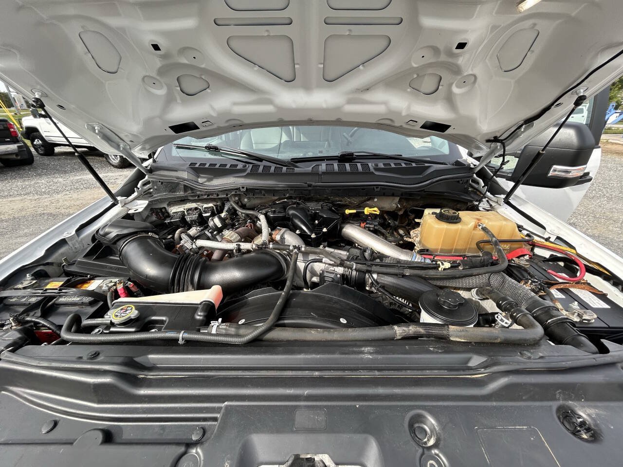 Used 2018 Ford F450 XL w/ Power Equipment Group AWD/4WD image 7