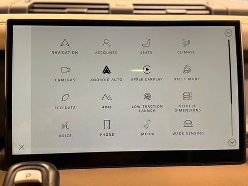 Used 2022 Land Rover Defender 110 X-Dynamic SE image 39