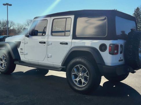 Used 2020 Jeep Wrangler Unlimited Sport image 4