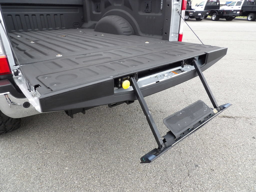 Used 2019 Ford F250 Lariat w/ Lariat Ultimate Package AWD/4WD image 50