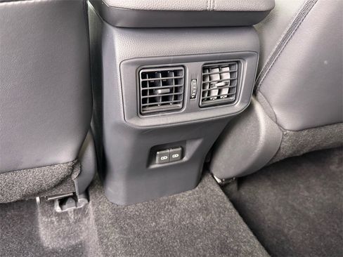 Used 2024 Toyota RAV4 XLE Premium image 17