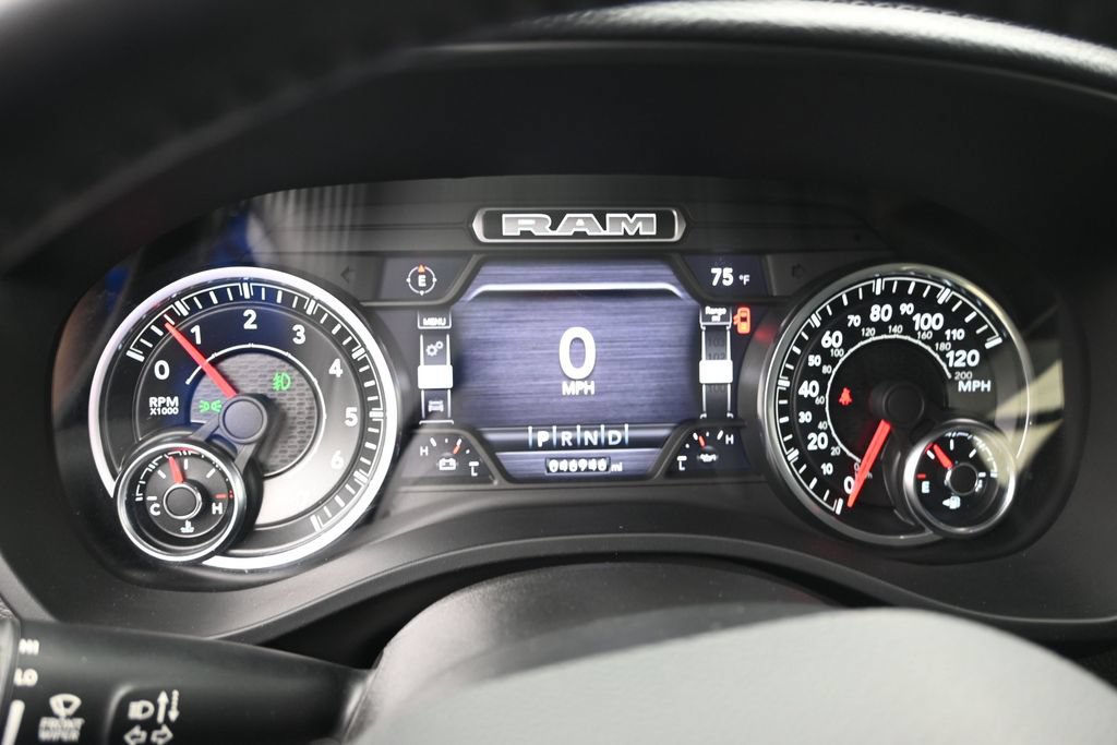 Used 2022 RAM 1500 Laramie AWD/4WD image 20