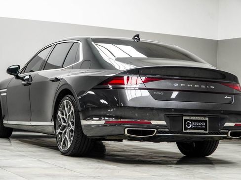 Used 2024 Genesis G90 3.5T AWD/4WD image 11
