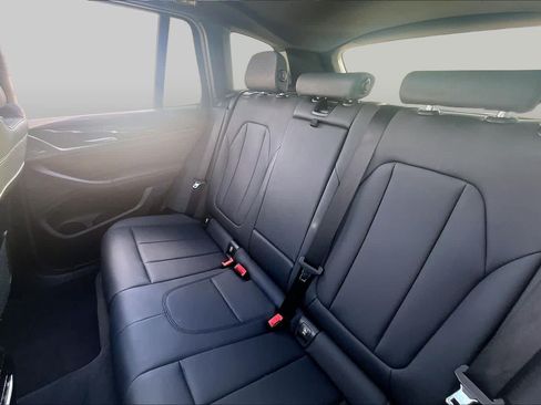 Used 2019 BMW X3 sDrive30i w/ Convenience Package RWD image 19