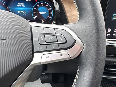 Certified 2025 Volkswagen Atlas SE AWD/4WD image 19