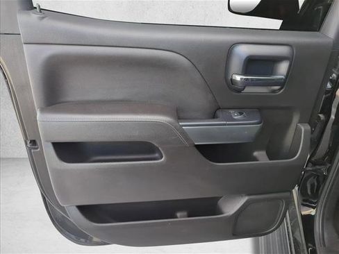 Used 2018 Chevrolet Silverado 1500 LT image 23