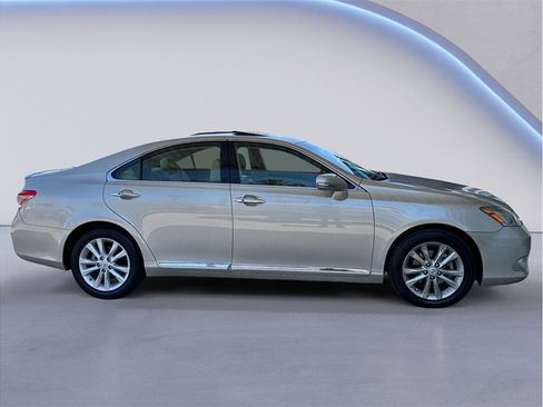 Used 2011 Lexus ES 350 FWD image 7