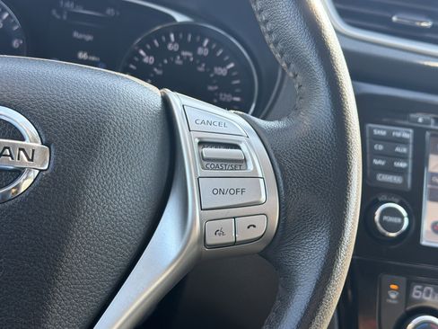 Used 2016 Nissan Rogue SL w/ SL Premium Package image 20