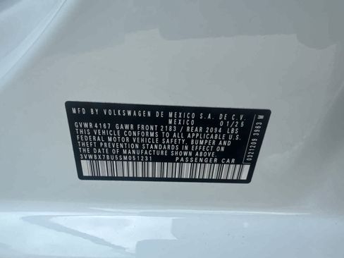 Used 2025 Volkswagen Jetta Sport FWD image 21