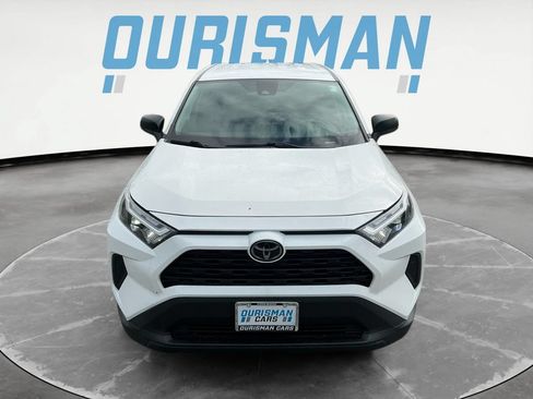 Used 2024 Toyota RAV4 LE AWD/4WD image 9