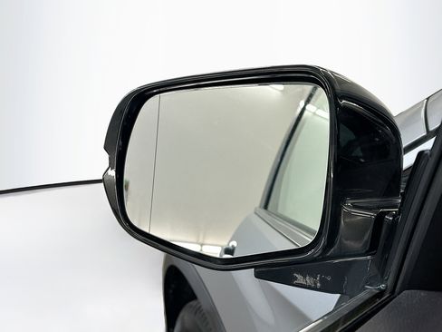 Used 2016 Honda Pilot Elite image 16