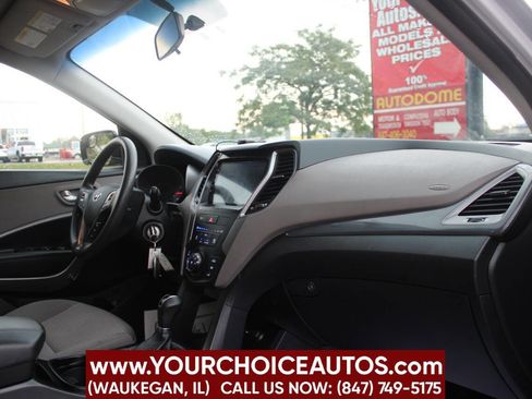Used 2015 Hyundai Santa Fe Sport image 12