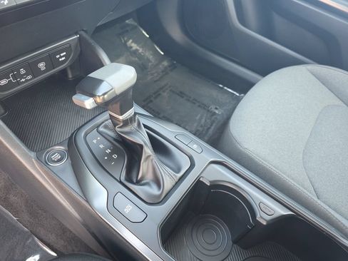 Used 2025 Kia K4 FWD image 19
