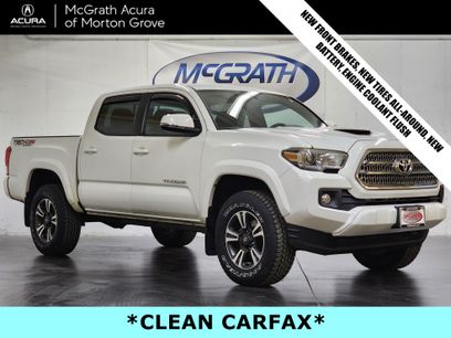 Used 2017 Toyota Tacoma TRD Sport w/ Tow Package (A/T)