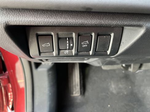 Used 2024 Subaru Outback Limited image 20