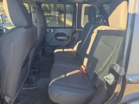 Used 2020 Jeep Wrangler Unlimited Sport S AWD/4WD image 11