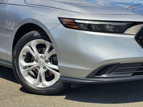 Used 2023 Honda Accord LX image 11