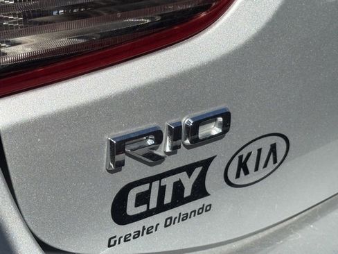 Certified 2021 Kia Rio S image 5