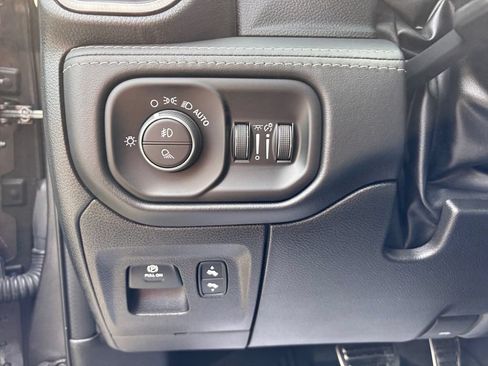 Used 2022 RAM 1500 TRX w/ TRX Level 1 Equipment Group AWD/4WD image 31