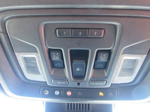 Certified 2022 Chevrolet Silverado 1500 ZR2 image 36