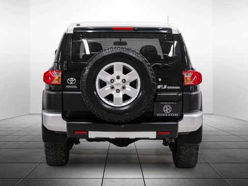 Used 2007 Toyota FJ Cruiser 4WD image 9