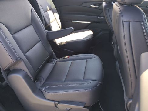 New 2026 Chevrolet Traverse LT w/ Driver Confidence Package FWD image 26