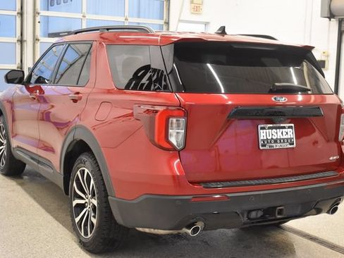 Used 2023 Ford Explorer ST-Line w/ Class IV Trailer Tow Package AWD/4WD image 10