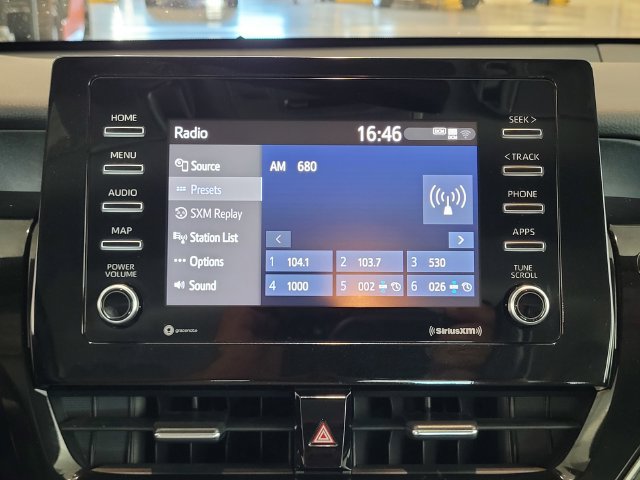 Used 2022 Toyota Camry SE FWD image 20