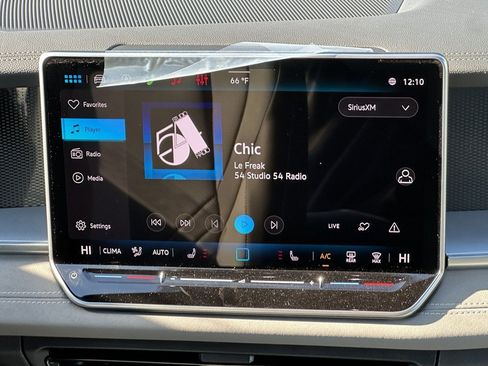 New 2026 Volkswagen Tiguan SE R-Line AWD/4WD image 12