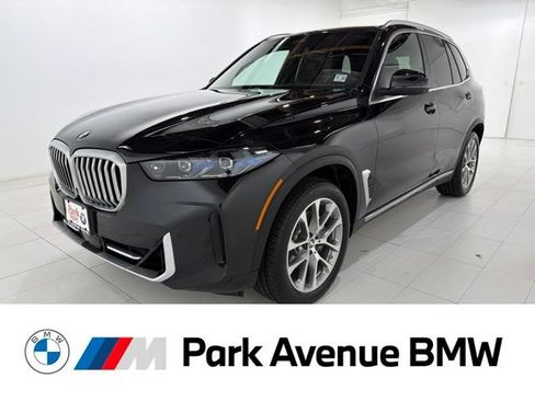 Used 2026 BMW X5 xDrive40i w/ Climate Comfort Package AWD/4WD image 1