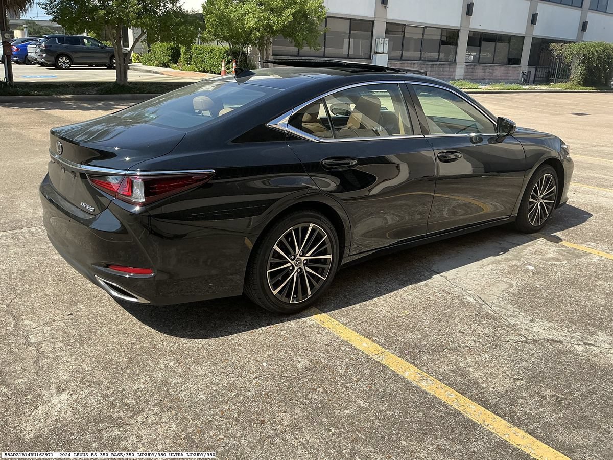Used 2024 Lexus ES 350 w/ Premium Package FWD image 6