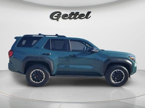 Certified 2026 Toyota 4Runner TRD Off-Road Premium AWD/4WD image 4